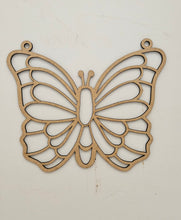 Load image into Gallery viewer, Summer Art Class RESIN SUNCATCHER
