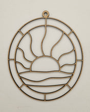 Load image into Gallery viewer, Summer Art Class RESIN SUNCATCHER
