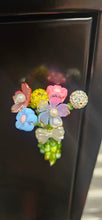 Load image into Gallery viewer, Beaded Flower Bouquet Workshop
