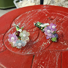 Load image into Gallery viewer, Beaded Flower Bouquet Workshop
