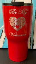 Load image into Gallery viewer, 30oz Valentines Hearts Design with 1 Name
